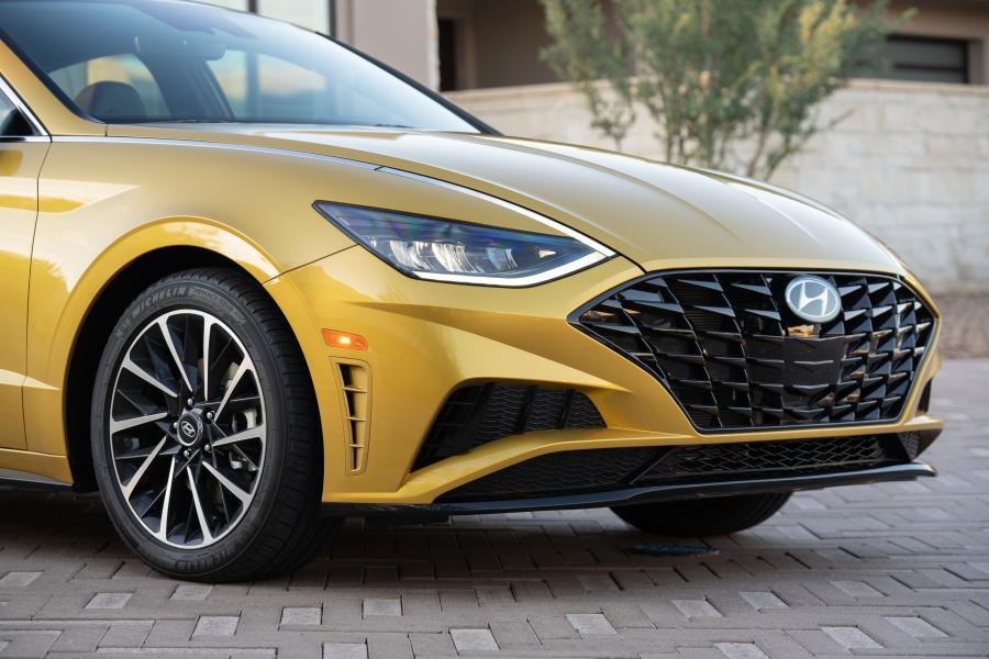 Детали экстерьера Hyundai Sonata SEL (DN8) 2019 года  (NA) (фото 18 из 22)